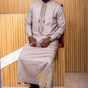 Grand Boubou Diomaye Rose Poudré – 3 Pièces