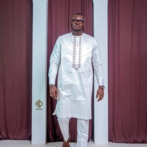 Costume Africain Demi-Saison Blanc & Doré – 2 Pièces